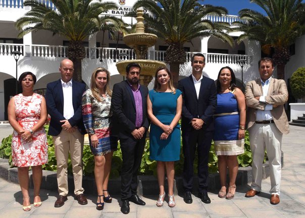 foto equipo de gobierno San Bartolomé 2015