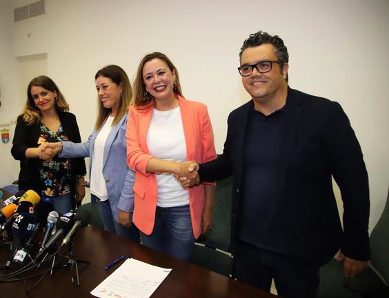 Pacto PSOE - P P para Arrecife y Cabildo