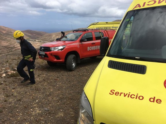 Rescate de una mujer en el Valle del Palomo 2