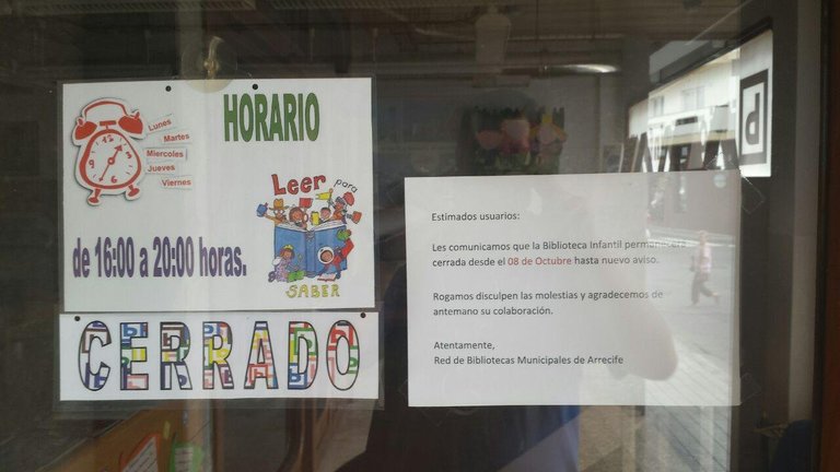 Biblioteca Infantil de Arrecife cerrada