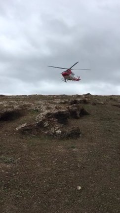 Helicóptero de rescate en Caldera Quemada