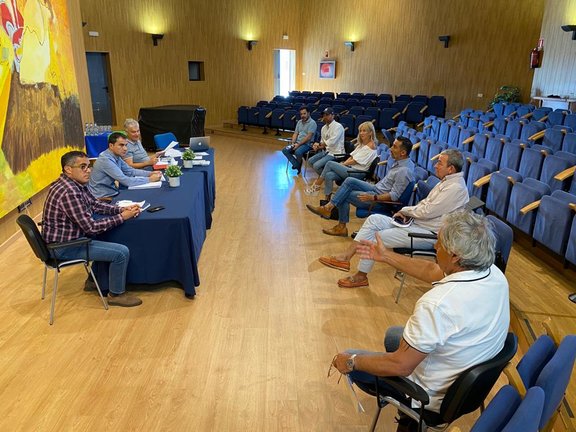 Reunión del Alcalde de Tías con empresarios de restauración 2