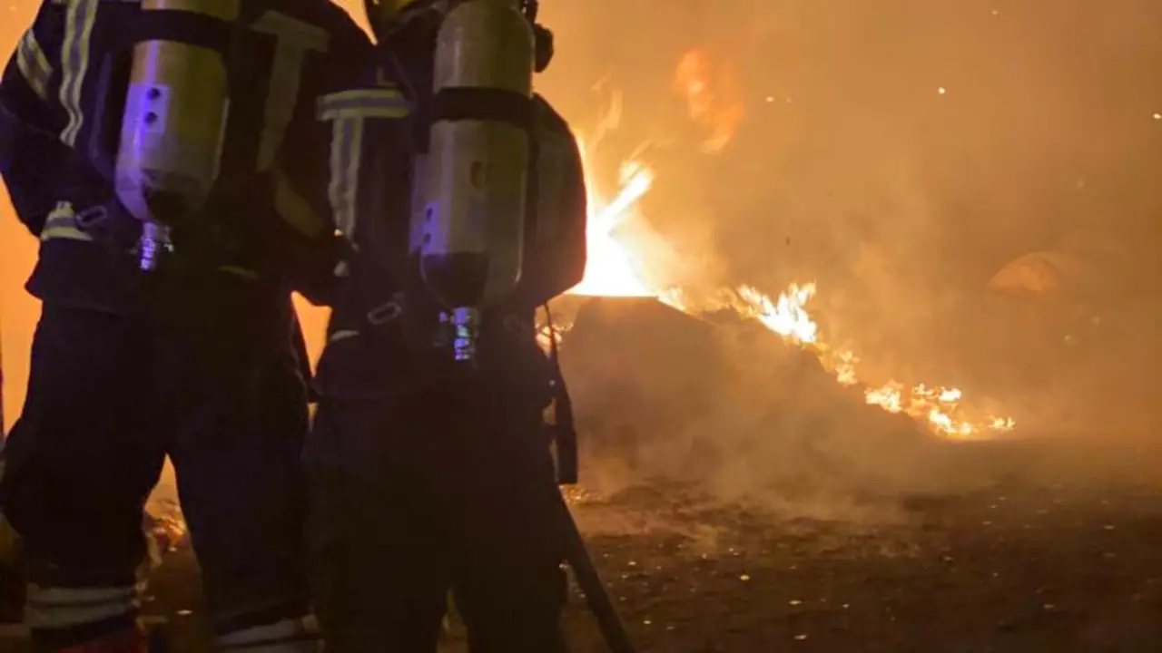 Quemados 20 contedores en diez calles de Arrecife 2