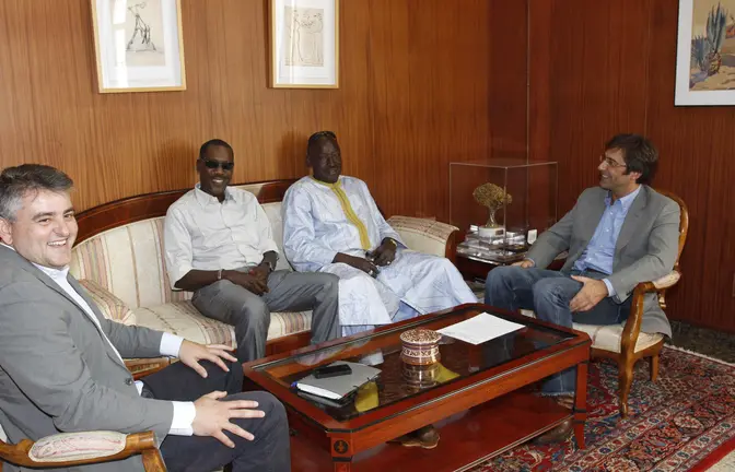 Representantes de la Comunidad Senegalesa