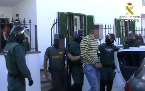 Detenidos por la Guardia Civil