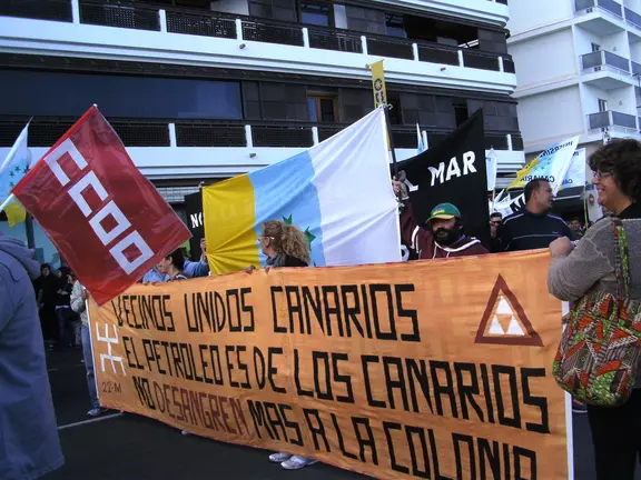 Manifestación contra las prospecciones petrolíferas