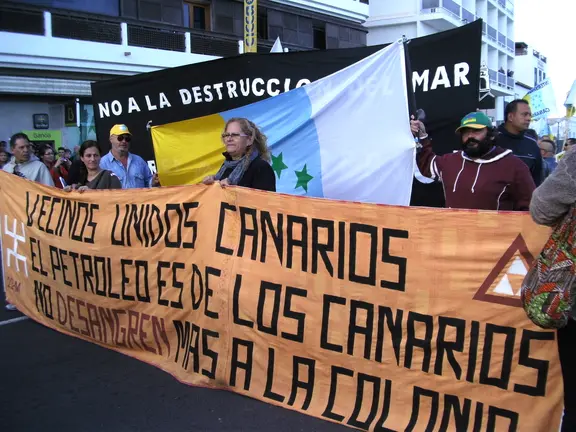 Pancarta y Bendera de VECINOS UNIDOS CANARIOS