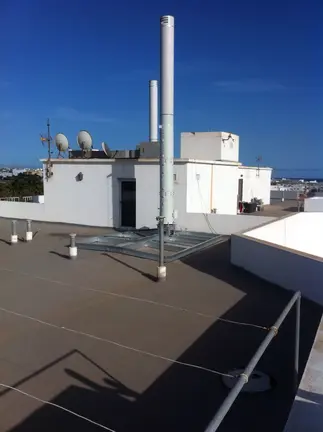 Antena de telefonía móvil en Argana Baja (3)