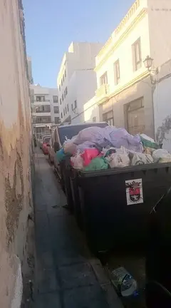 Arrecife, ciudad de basuras 2