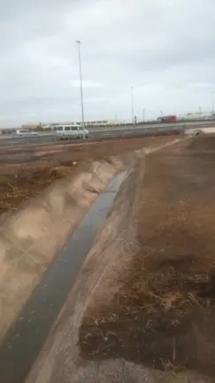 El agua de la depuradora corriendo 3