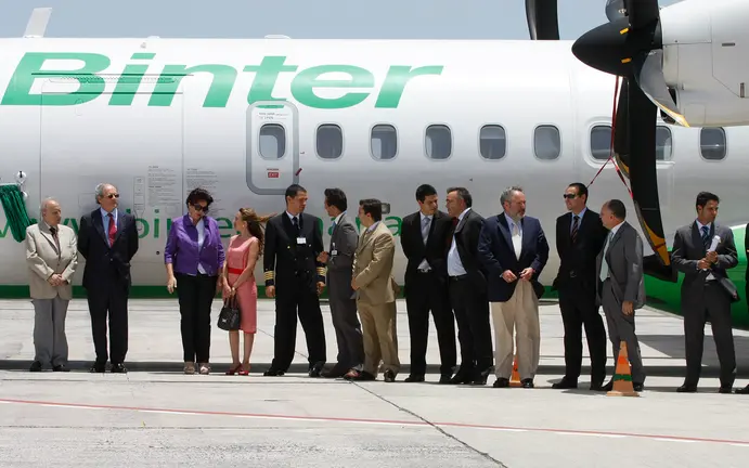 Díaz Rijo en el bautizo del avión de BINTER 2