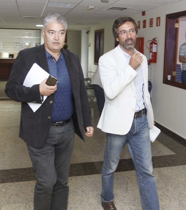 Pedro San Ginés y José Juan Cruz tras dar la rueda de prensa