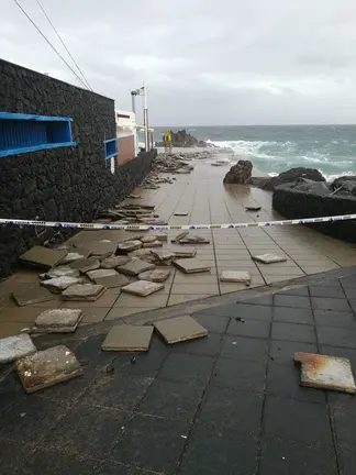 Daños en Puerto del Carmen