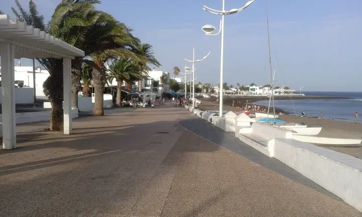 Playa_Honda_(Lanzarore)