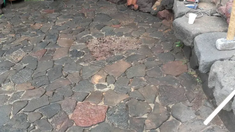 Roca destruida en la Cueva 2