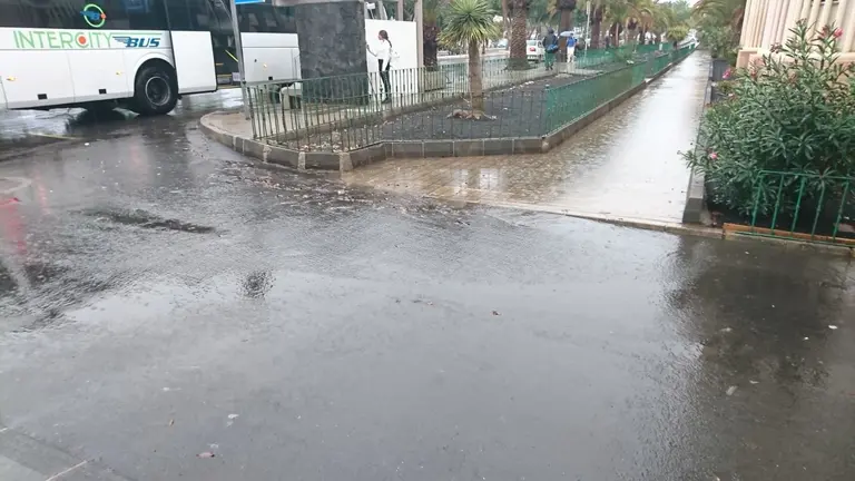 Lluvias en la isla 6