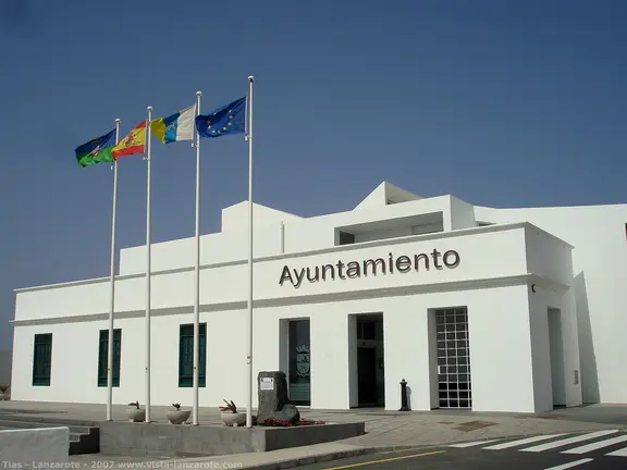 Ayuntamiento-de-Tías1