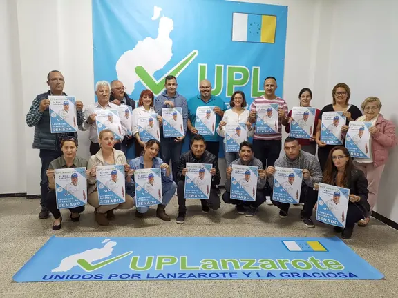 Pegada de carteles de UPL