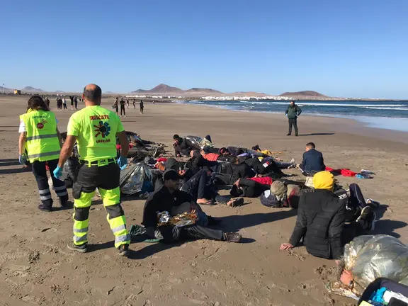 Patera en Famara 6