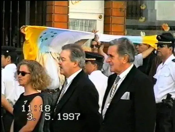 ana oramas y hermoso celebrando la conquista