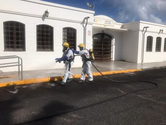 Desinfección del Centro de Salud de Mala