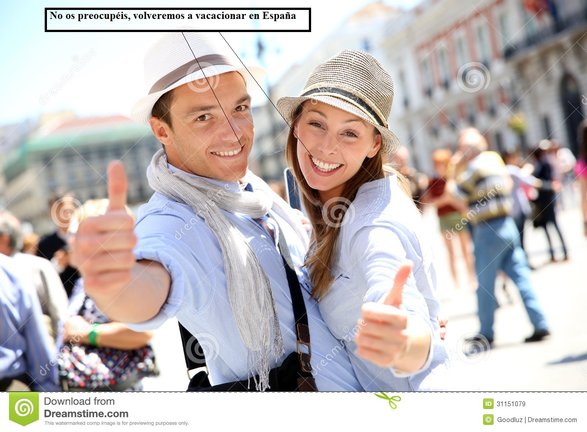 turistas-felices-en-madrid-31151079