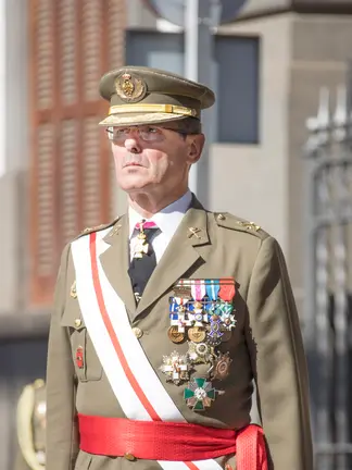 Teniente General Carlos Palacios_Jefe MCANA