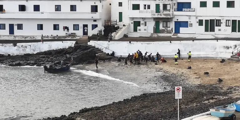 Inmigrantes desembarcados a Caleta Caballo