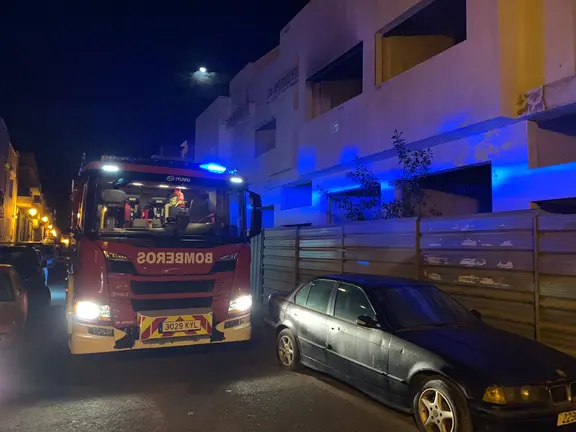 Incendiadas dos viviendas en obras