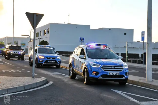 Policía de Tías (2)