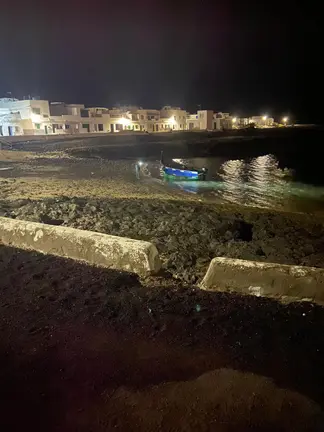 Patera en Caleta de Caballo (2)