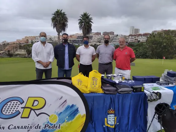 Torneos benéficos de golf y pádel por La Palma