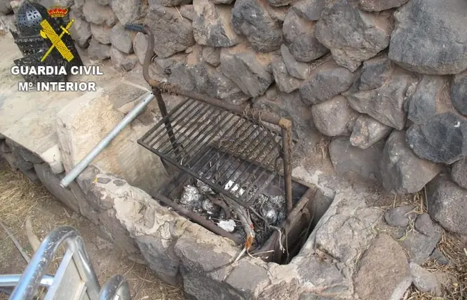 Barbacoa desde la que se inició el incendio