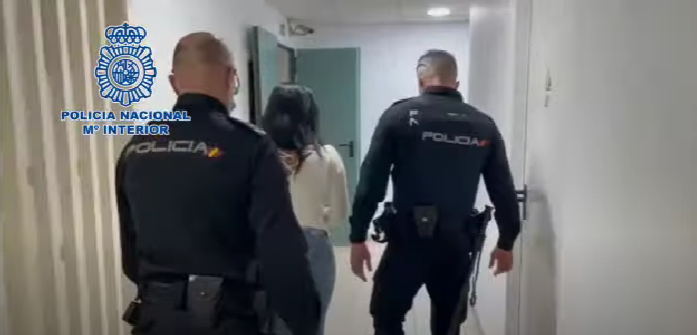 Detenida con cocaína en el aeropuerto
