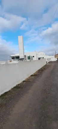 Antena de telefonía movil en Güime 2