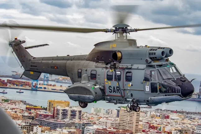 Foto helic&oacute;ptero SAR en Canarias 1
