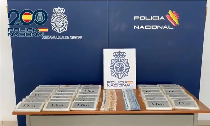 Droga y dinero aprehendidos en el operativo 2
