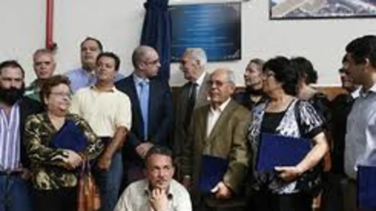 Homenaje a los 5 Magn&iacute;ficos