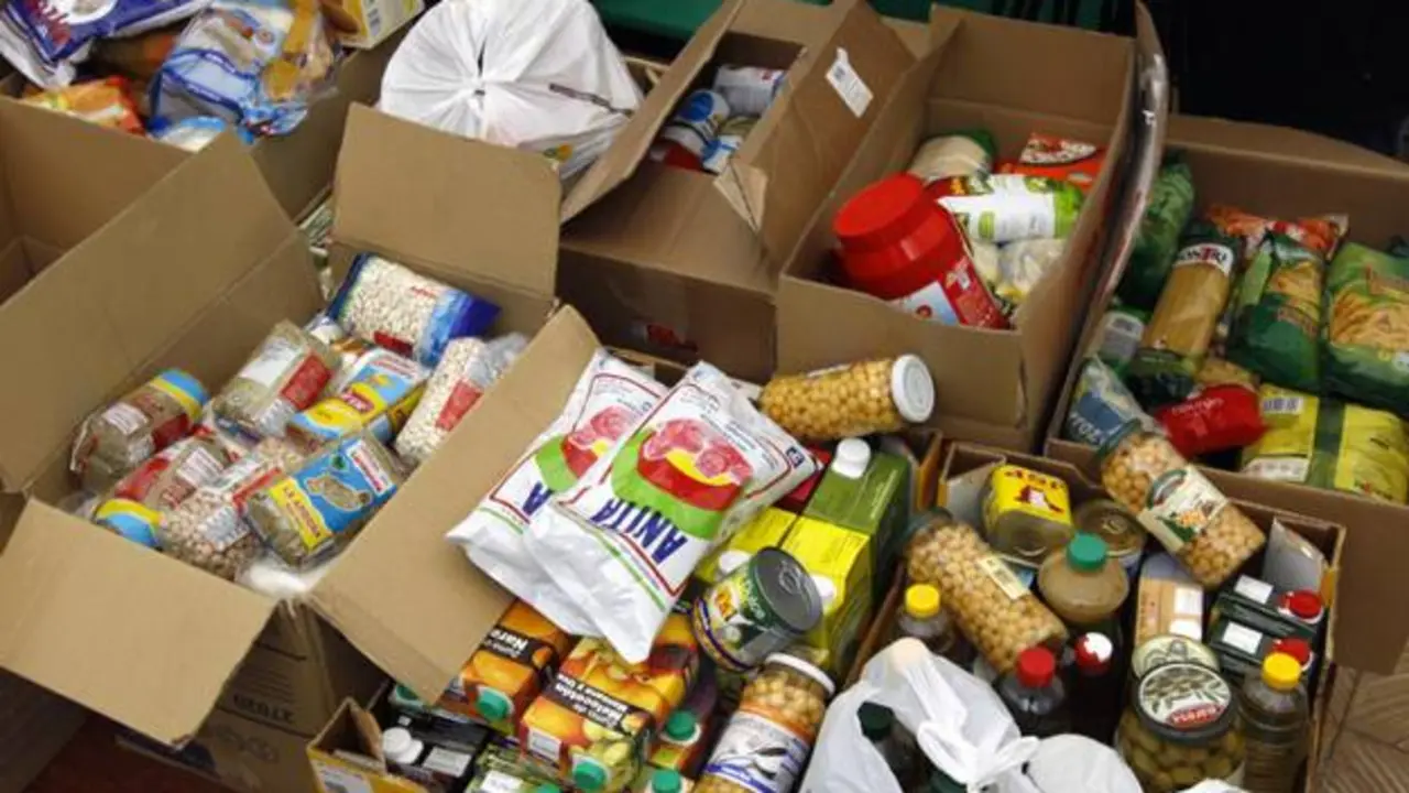 7000 kilos de comida para Cáritas