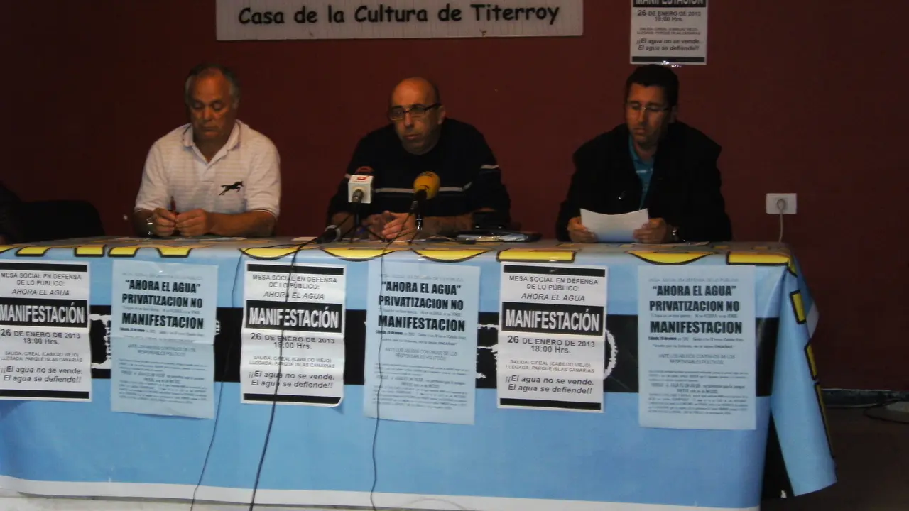 Rueda de prensa de la Mesa del Agua