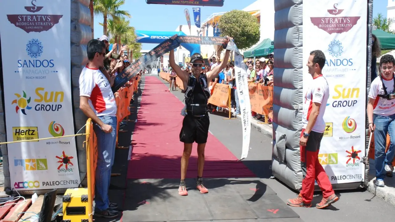 Alberto Peláez, Campeón