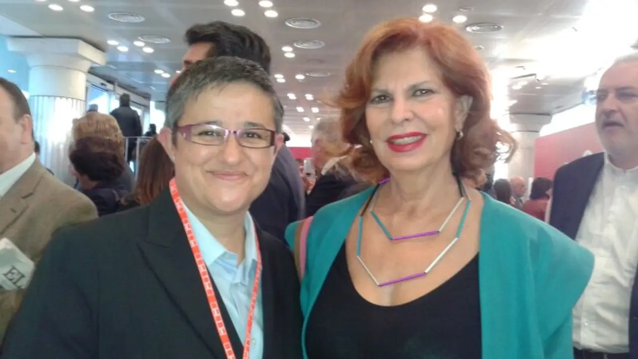 Alicia con Carmen Alborch