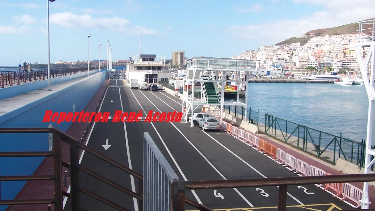 Puerto de los Cristianos (2)