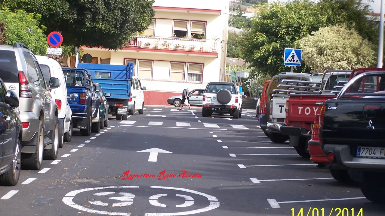 Muchos coches en Los Llanos