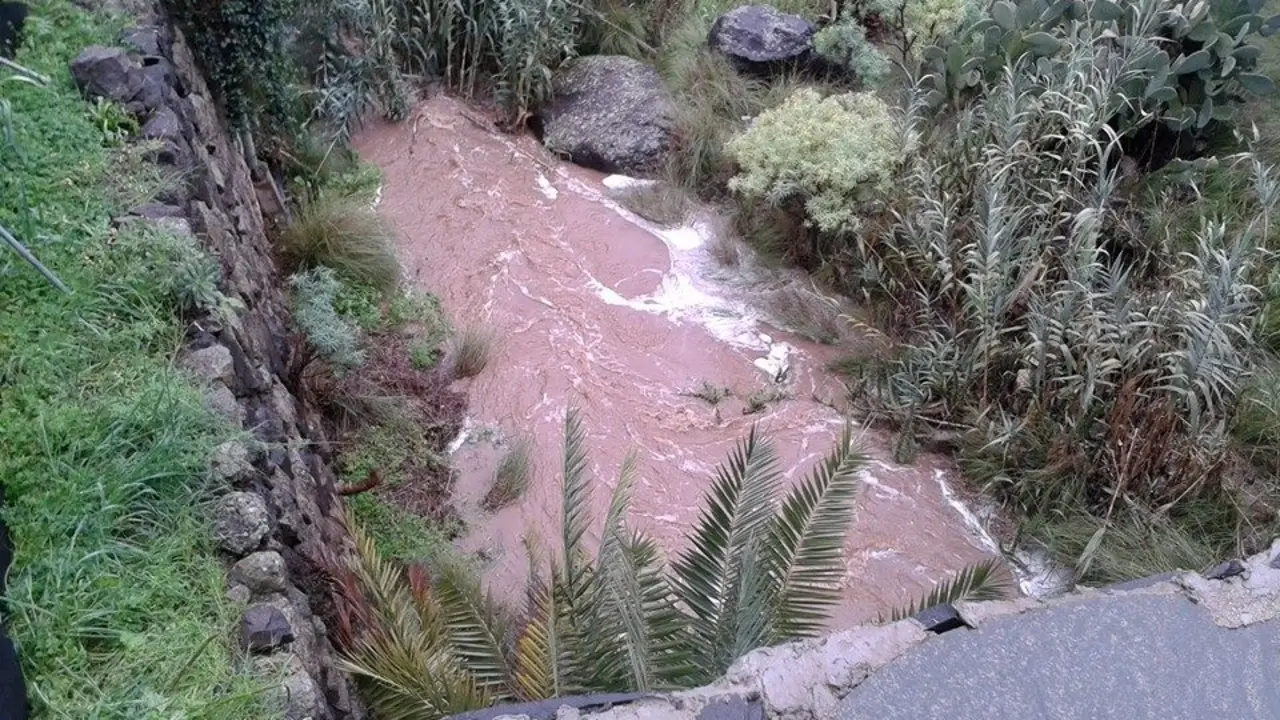 El agua corre en Agaete