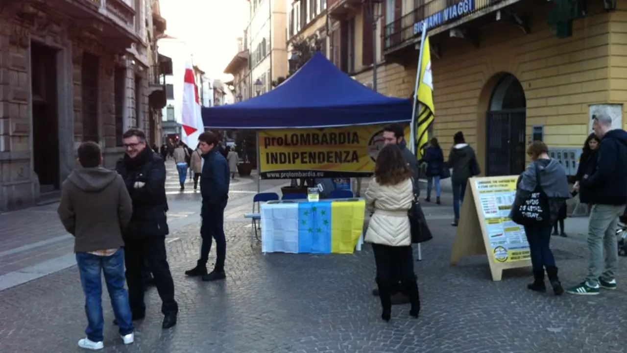 Bandera canaria en Lombardía