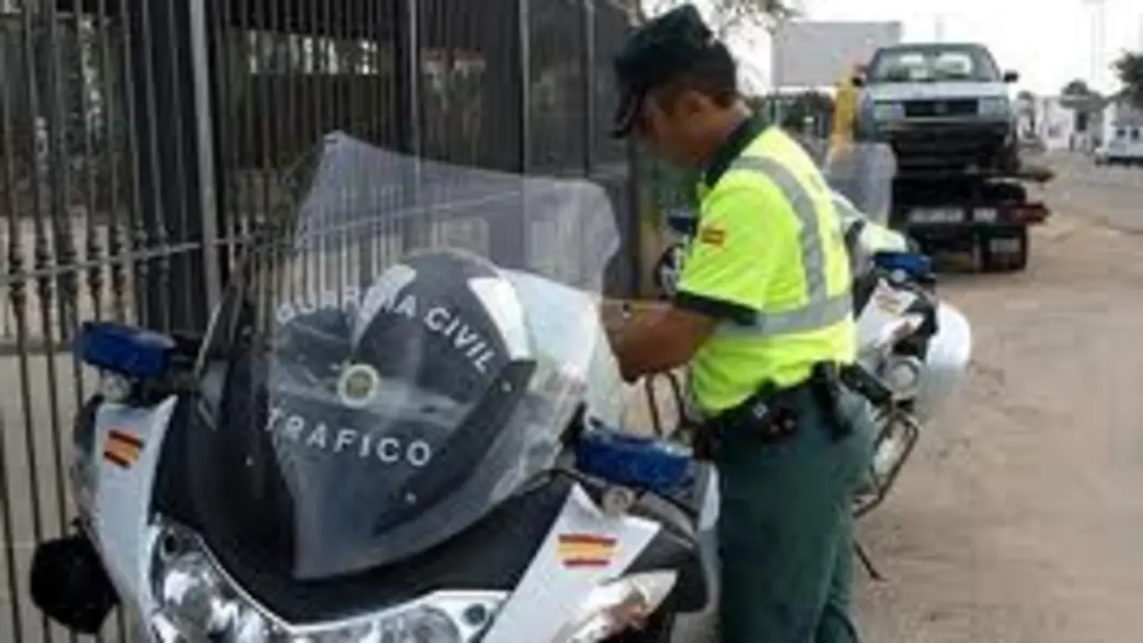 guardia civil de tráfico