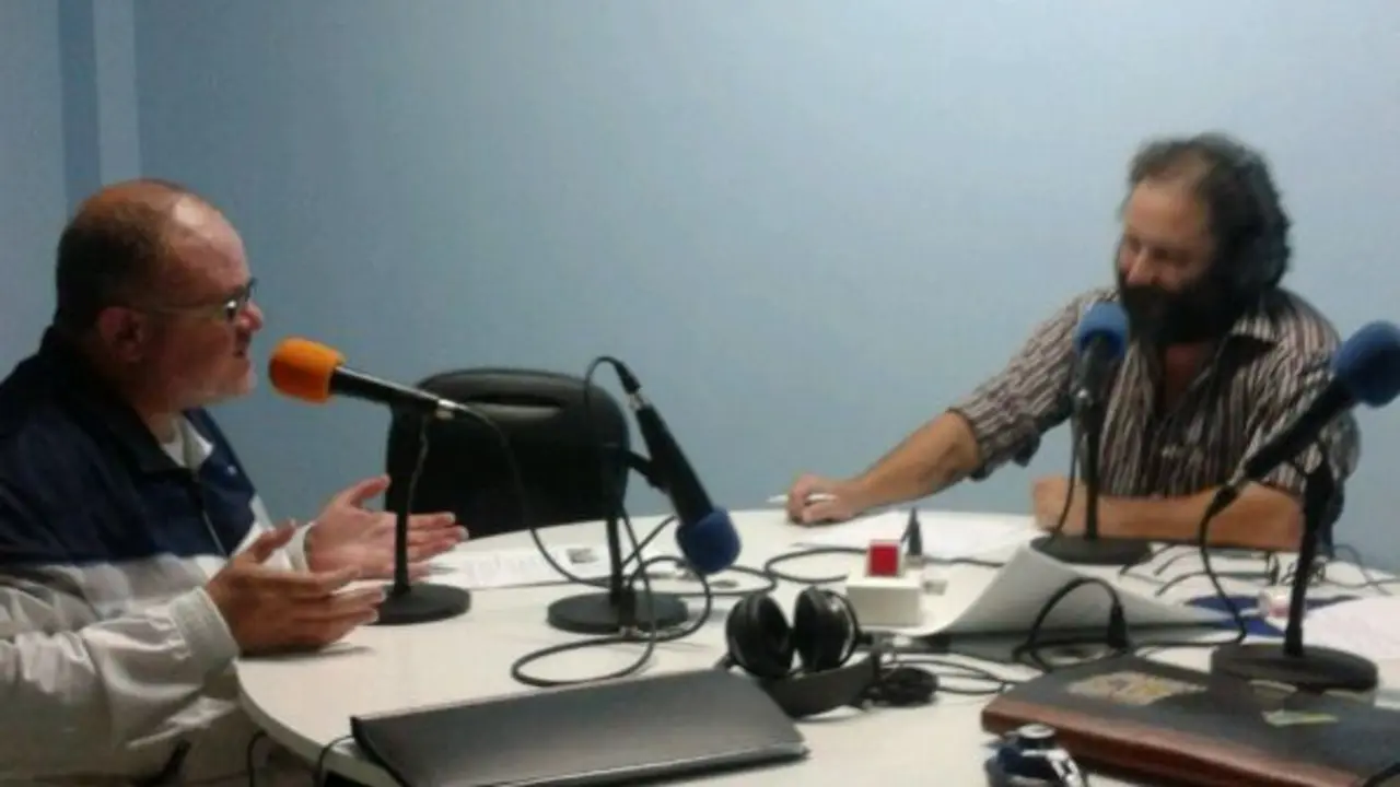 De la Hoz relatando las torturas en el Sahara