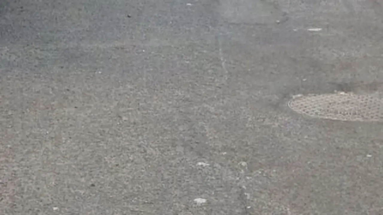 Las calles de Tinasoria, llenas de socavones
