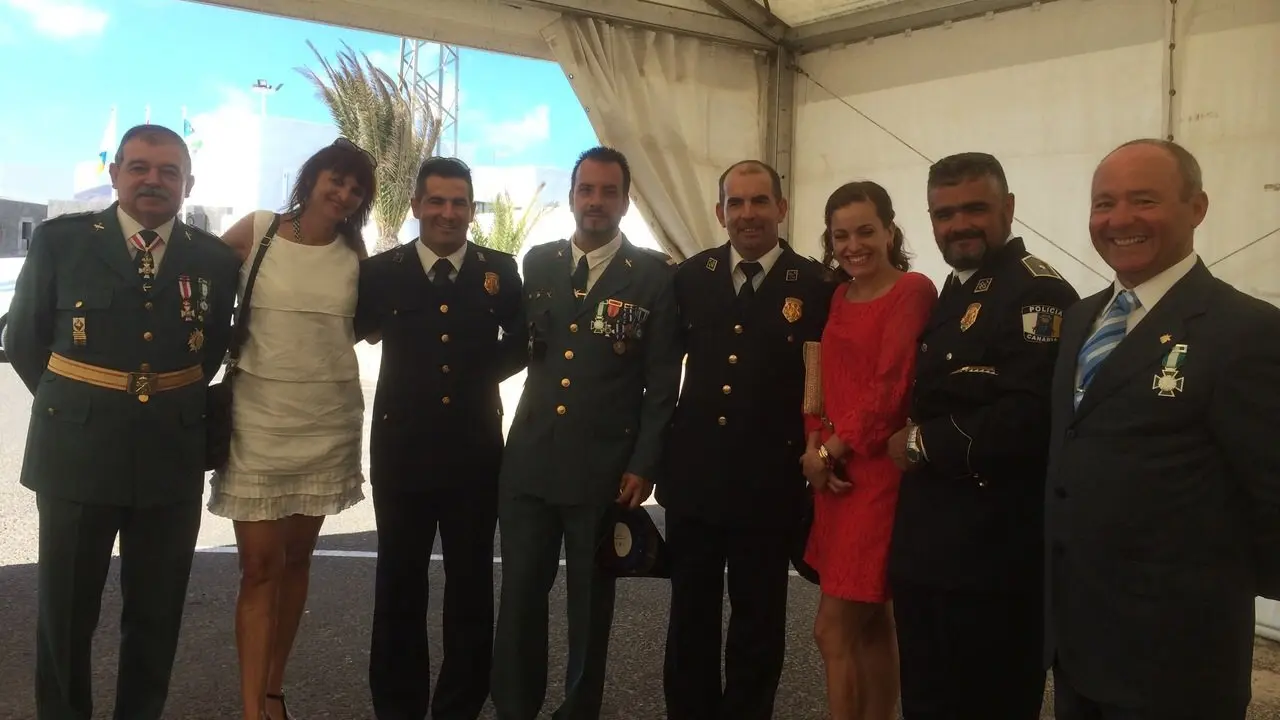 Autoridades en la celebración del Pilar